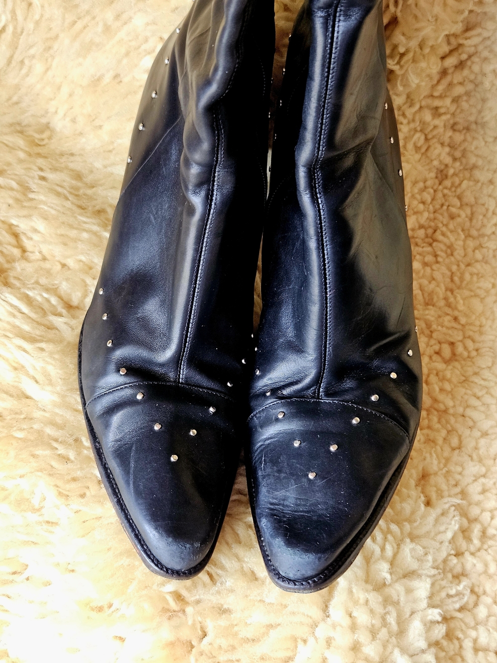 Donald J. Pliner Black Leather Studded Heeled Boots with Red Lining 6.5-7 - Picture 5 of 10